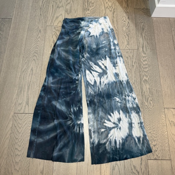 Brightly Twisted Palazzo Pants - Picture 1 of 2